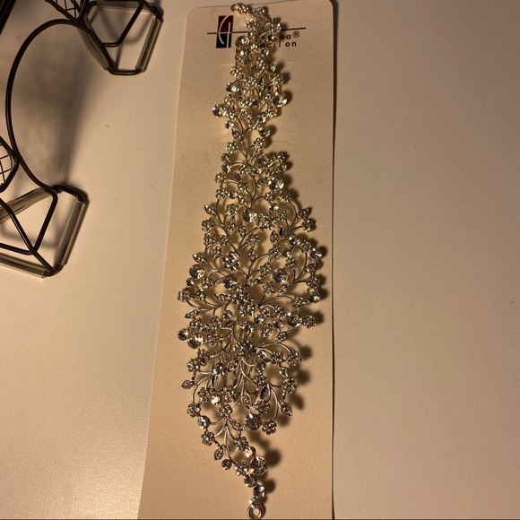 Christina Collection / Rhinestone Hair Jewelry - Picture 5 of 6